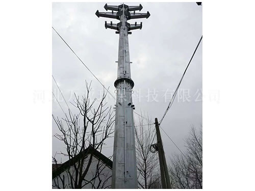 ����U���O4